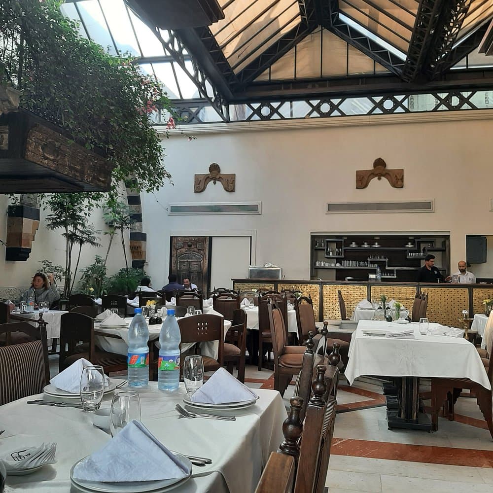 مطعم نارنج
